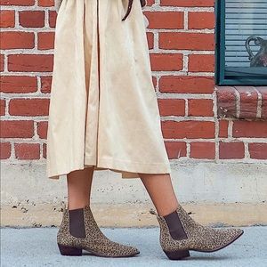 ANTHROPOLOGIE BIRD OF FLIGHT NOMI LEOPARD BOOTS 9